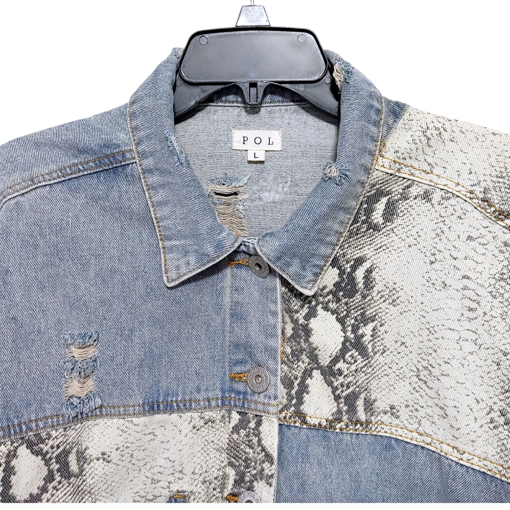 POL Snakeskin Patch Button Up Dustressed Denim Jean Jacket Women's Size Large L - Picture 7 of 15